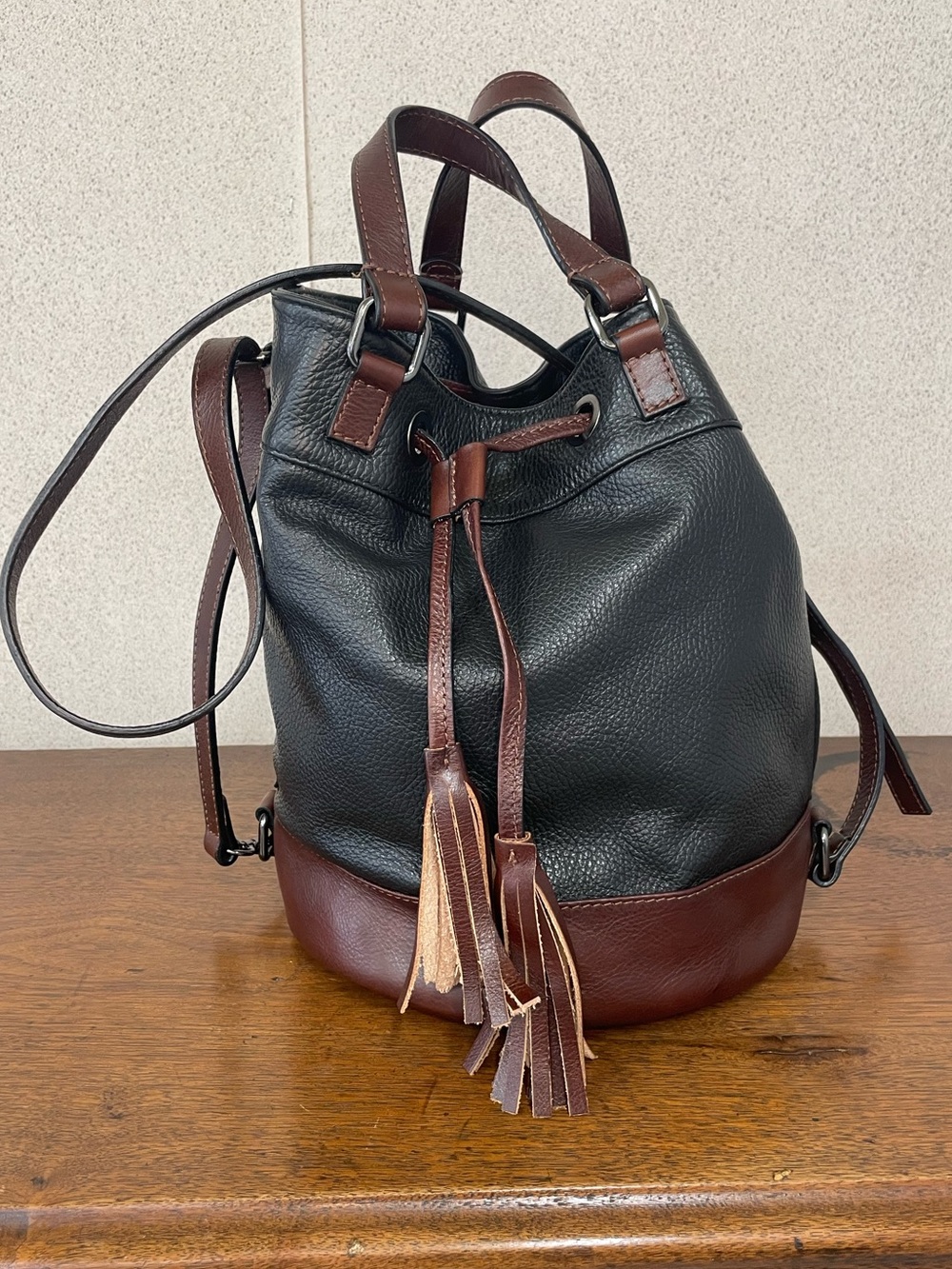 Divina Firenze Black & Brown Italian Leather Drawstring Bucket Bag